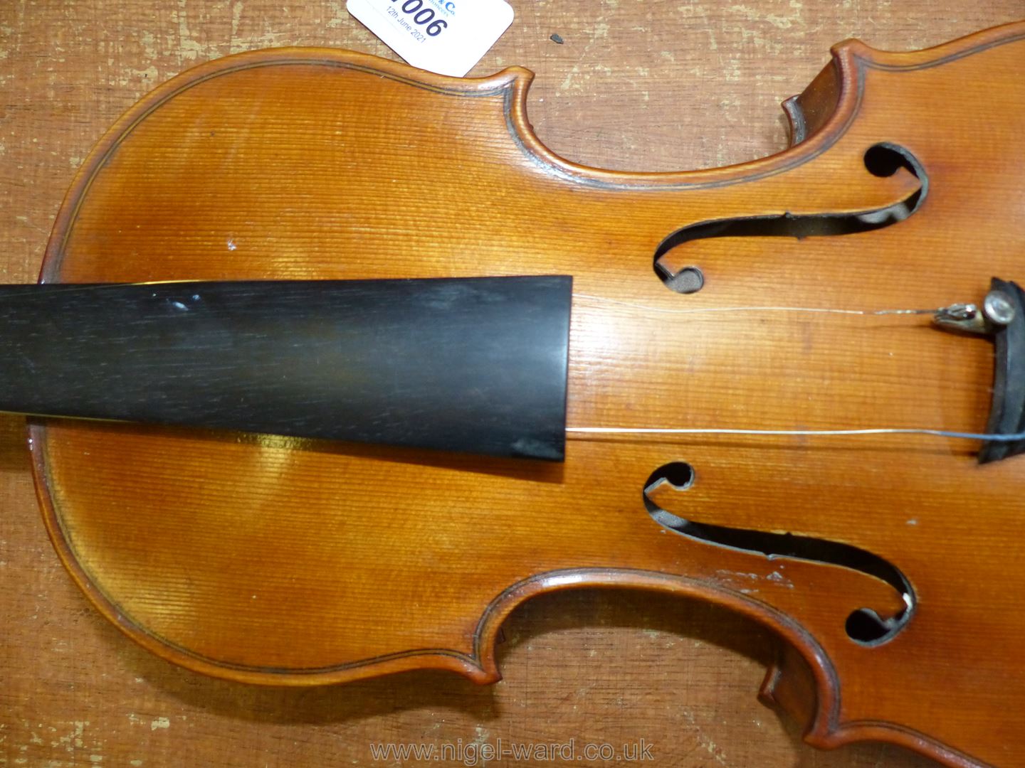 A good 'Tiger striped' Violin with paper label inside 'Sole Agents Hawkes & Son, Denman Street, - Image 32 of 66