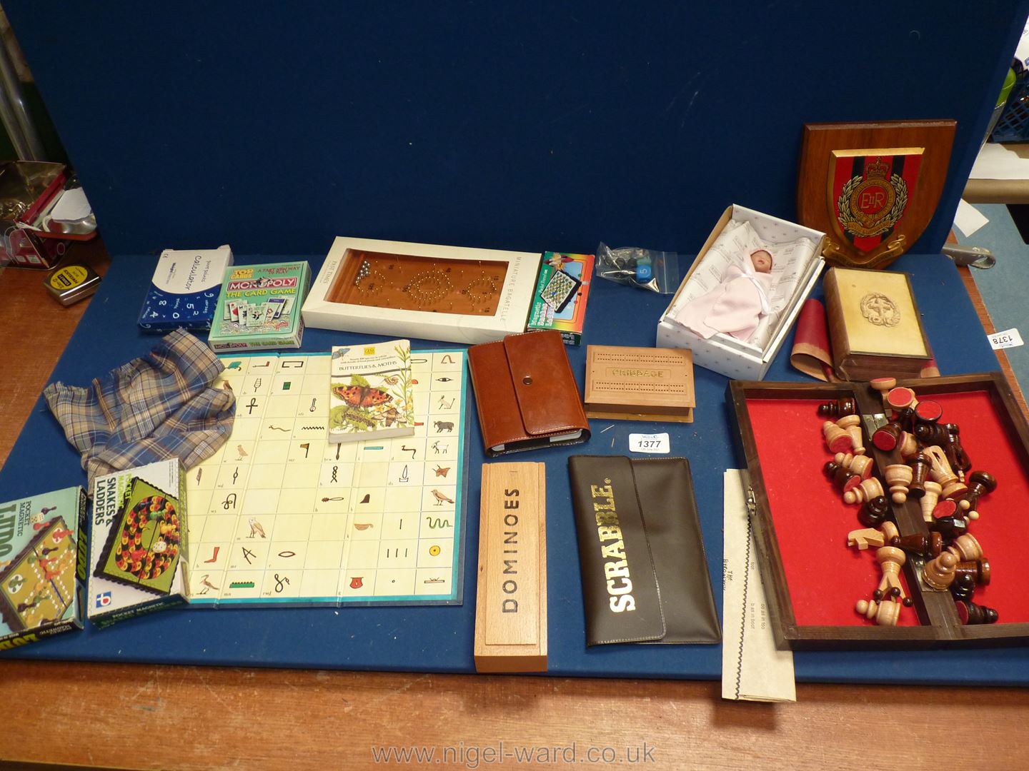 A quantity of miscellanea including travel board games, chess board, dominoes,