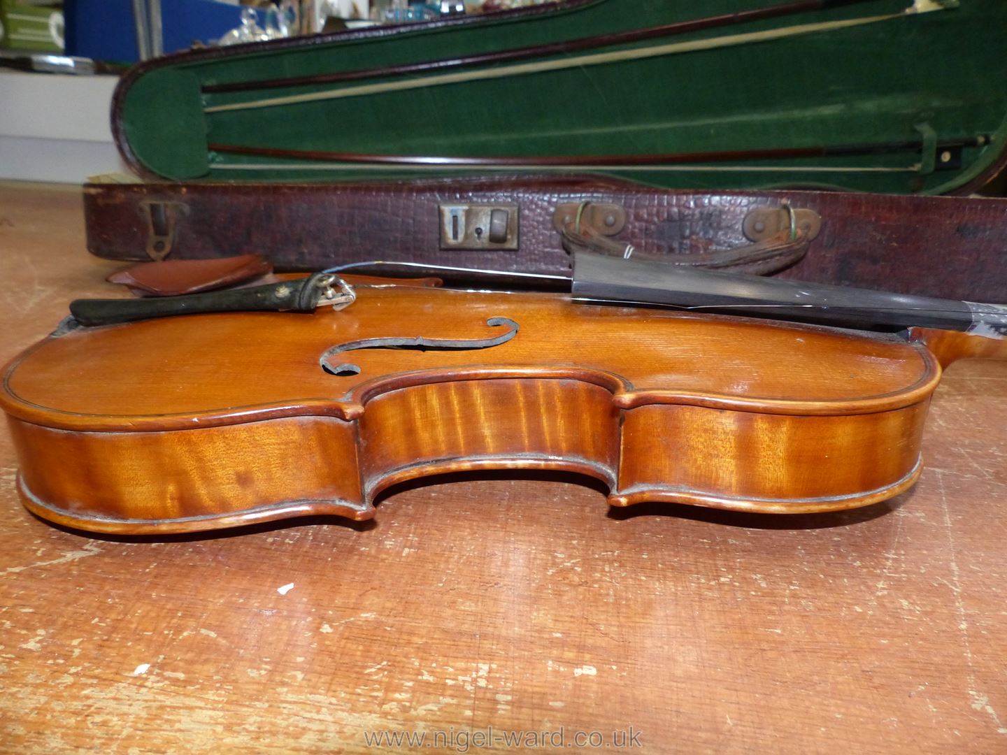 A good 'Tiger striped' Violin with paper label inside 'Sole Agents Hawkes & Son, Denman Street, - Image 38 of 66