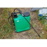 Backpack garden sprayer