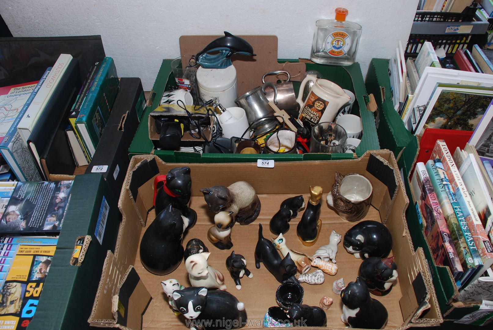 Box of cat figures, battery screwdriver, various glasses,