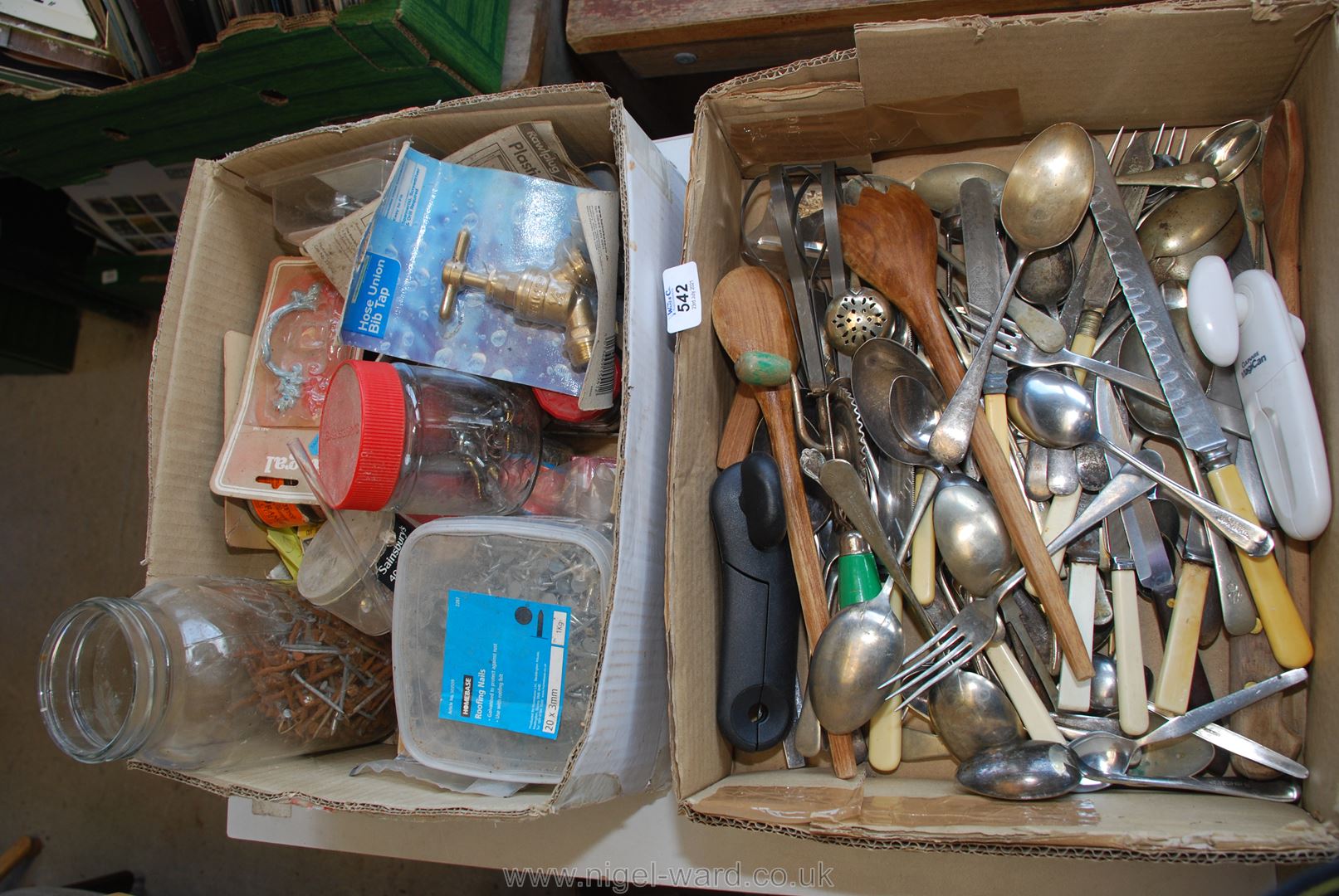 Quantity of various cutlery, fixings,