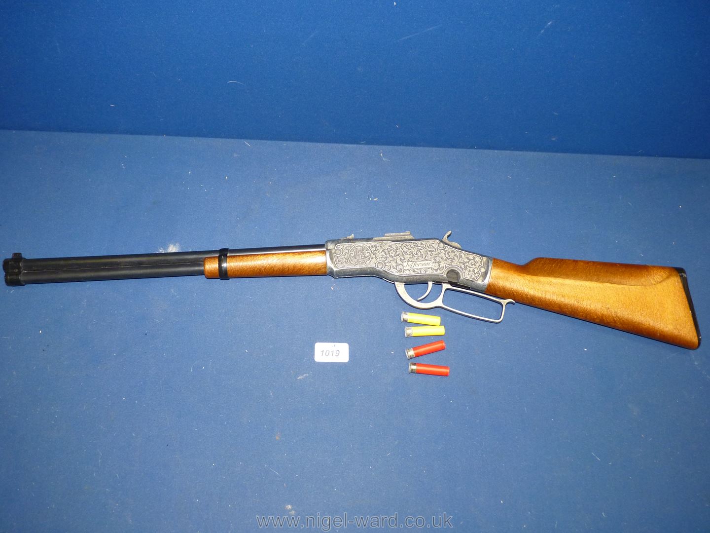 A vintage mini-model/display Winchester type 'Jefferson' under lever rifle, 31'' long. - Image 2 of 3