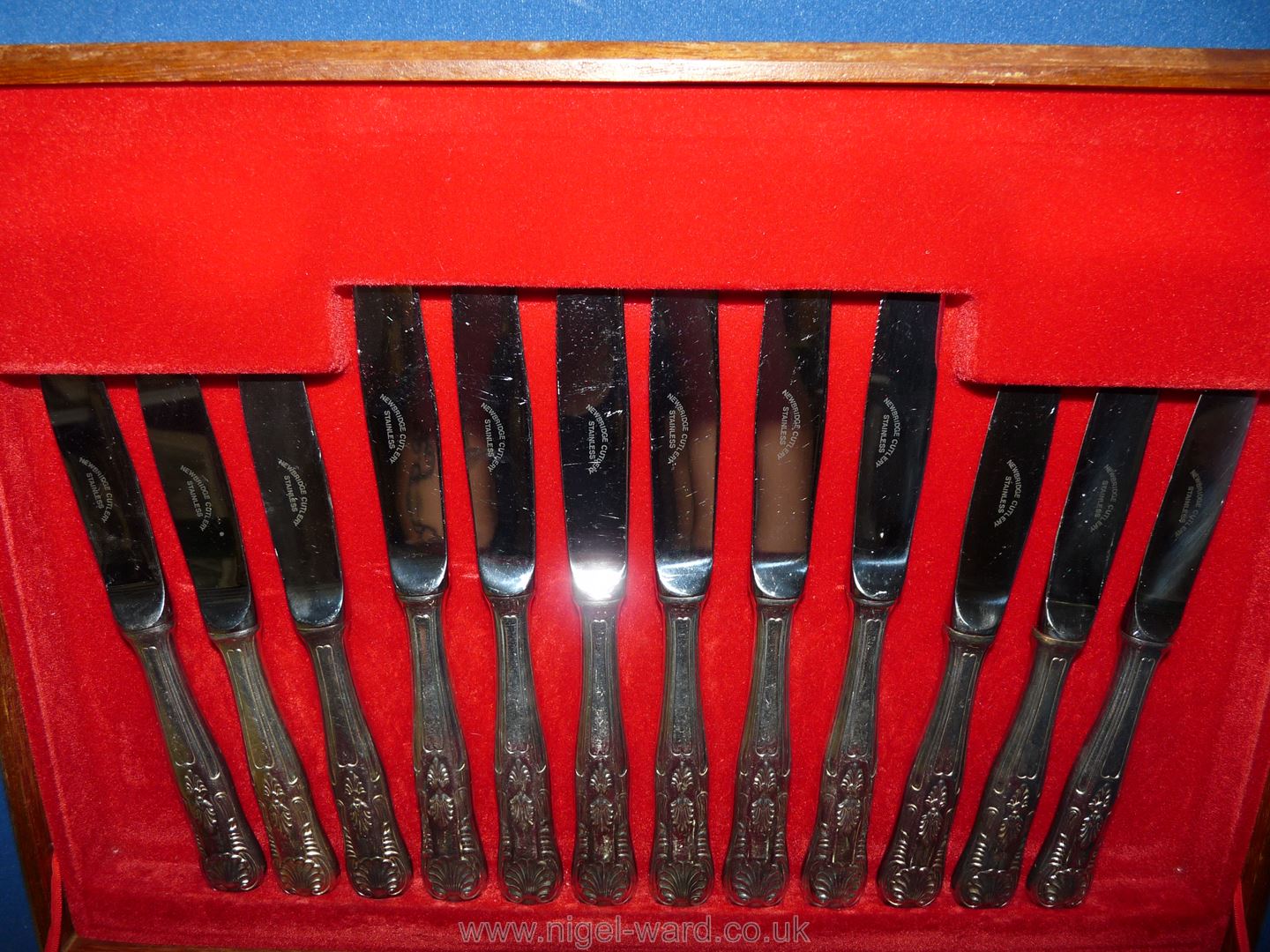 A boxed canteen of Newbridge Cutlery in Kings pattern, three teaspoons missing. - Image 2 of 15
