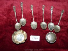 Six oriental teaspoons, silver dish and compact.