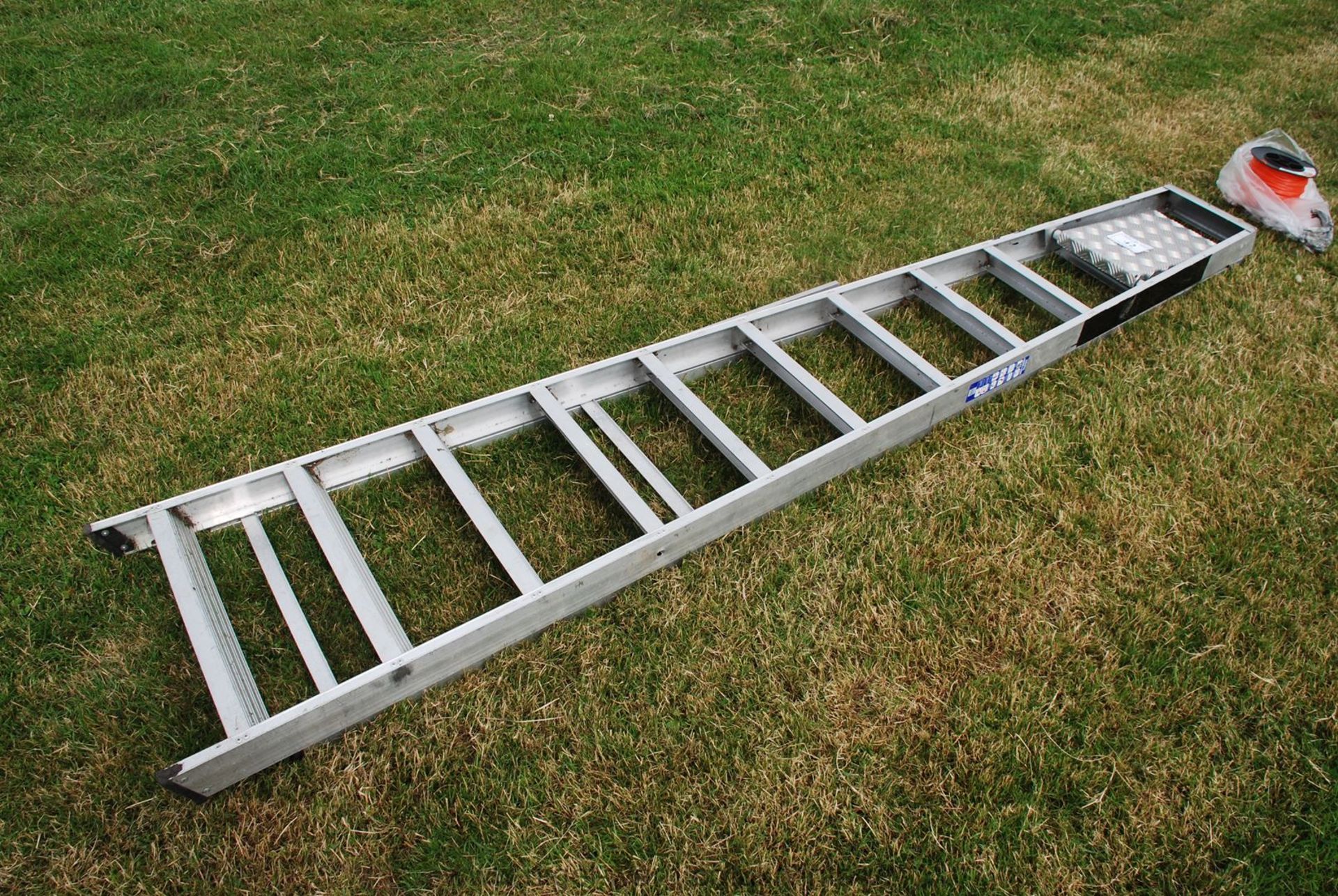 An alloy step ladder, 9 rung.
