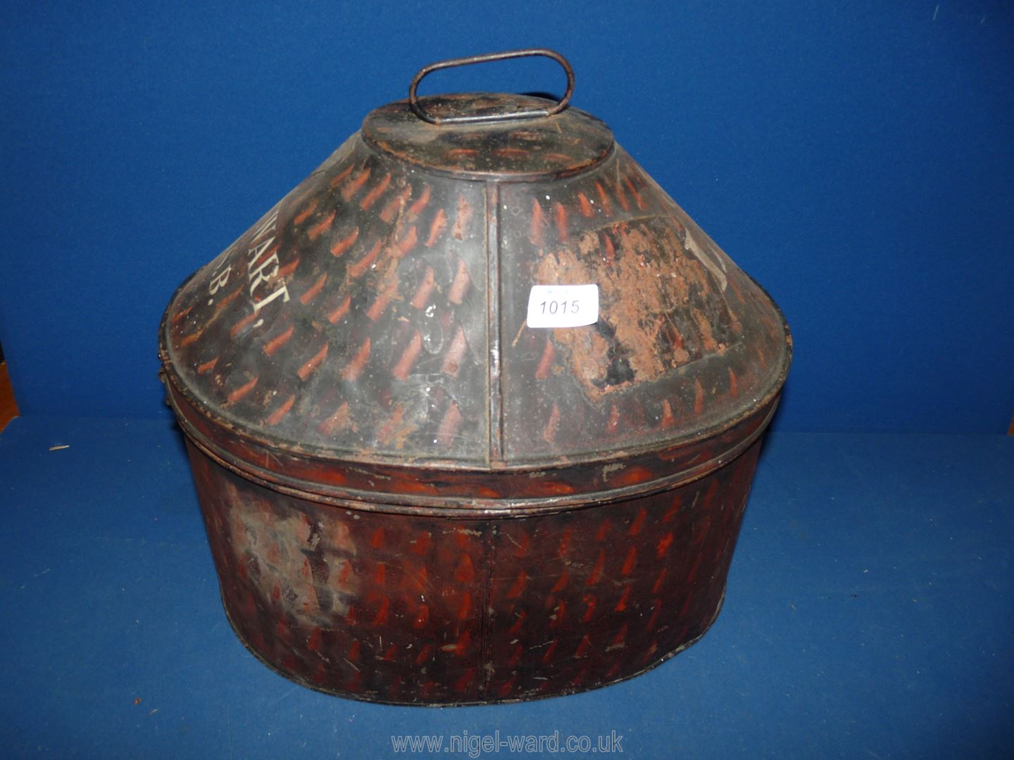 A Victorian metal military hat box by Hawkes and Co. Ltd. 'J.L. Stewart K.O.S. - Image 2 of 2