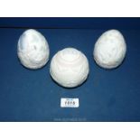 Three pieces of Lladro including 1994 porcelain egg 'Swans', 1993 'Feeding Birds' egg,