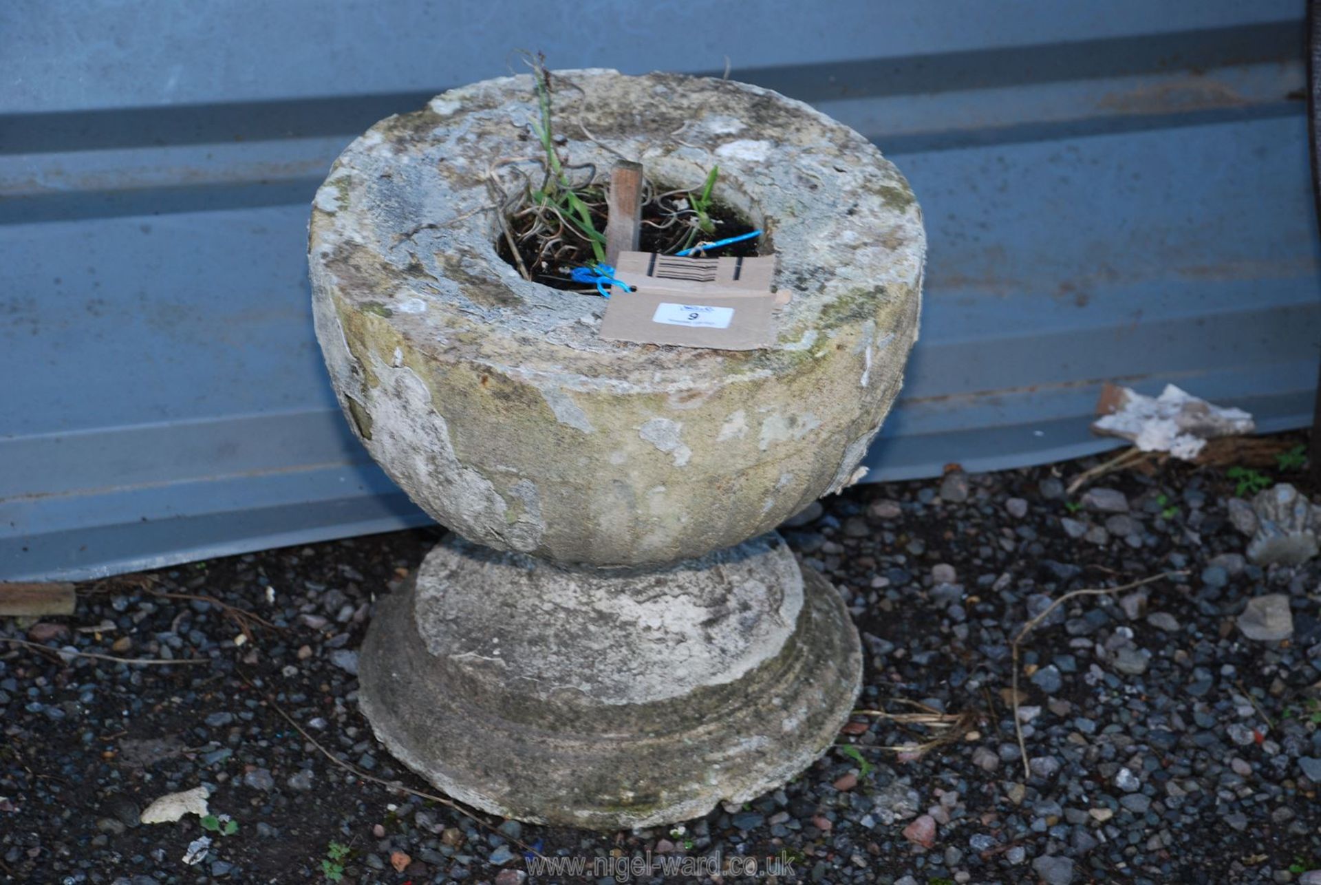 Concrete garden planter base, 13'' diameter x 12'' high.