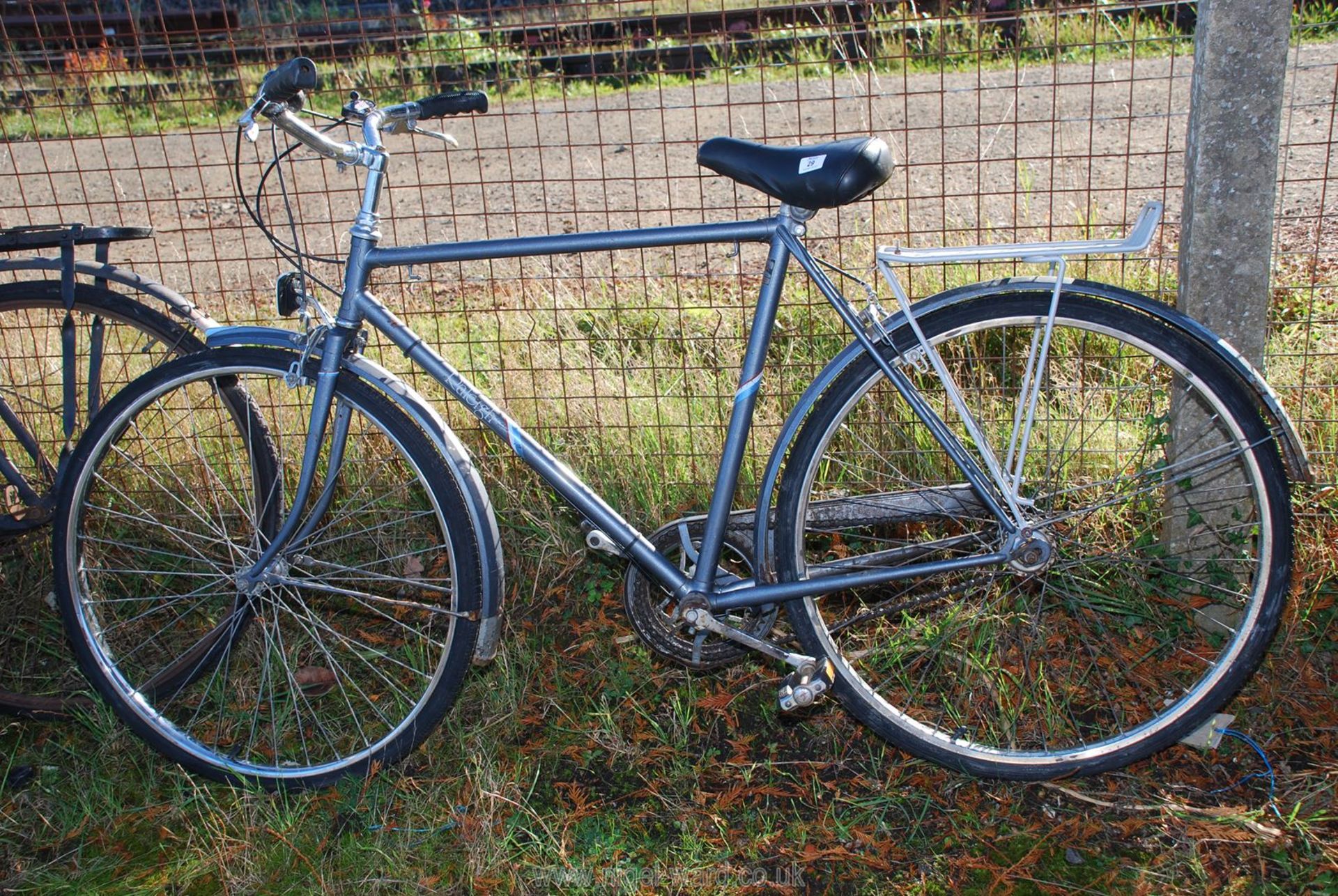 Gents Raleigh three speed push bike