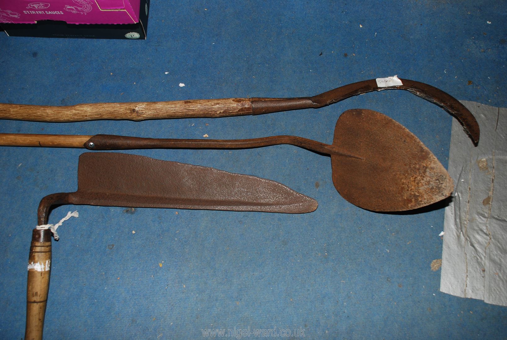 Three vintage agricultural hand tools : Hay cutter, foundry made Bill Hook and Turf Lifter. - Image 2 of 2