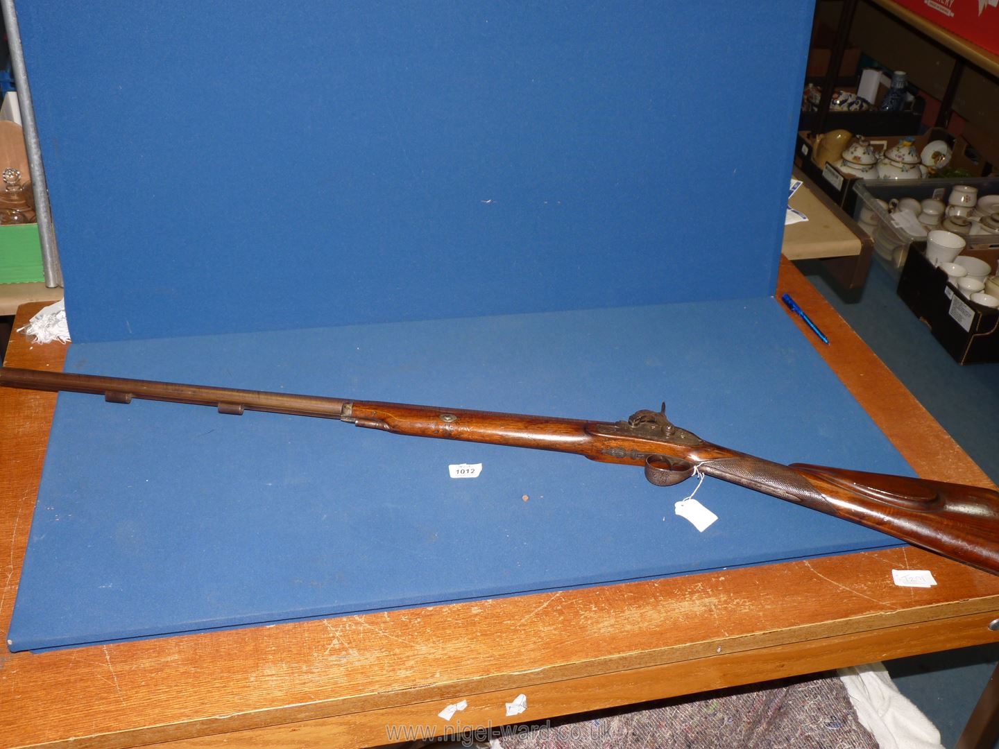 A Percussion cap single barrel sporting gun, the 30'' long Damascus barrel, 18mm calibre by ''Clark, - Image 2 of 18