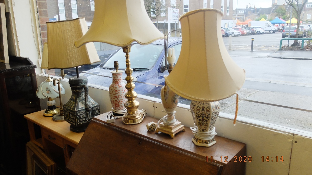 A qty of lamps etc.