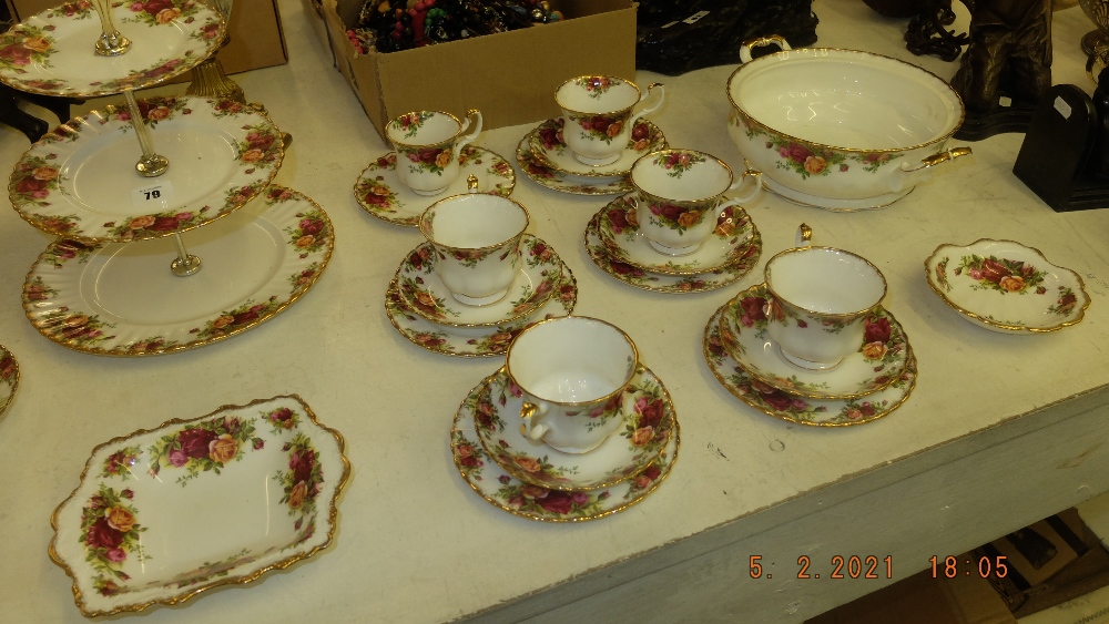 A Royal Albert tea set, thirty-three pieces inc. teapot, sugar bowl, cake stand and milk jug etc. - Image 5 of 5