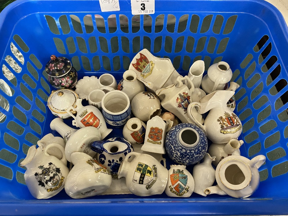 Thirty pieces of Crest china etc.