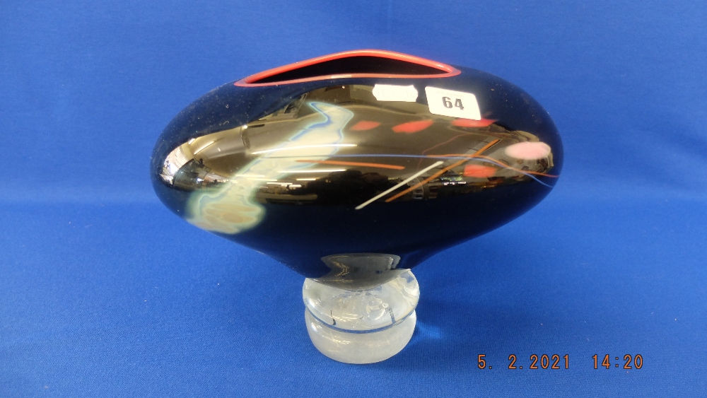 A studio art glass vase, - Image 3 of 4