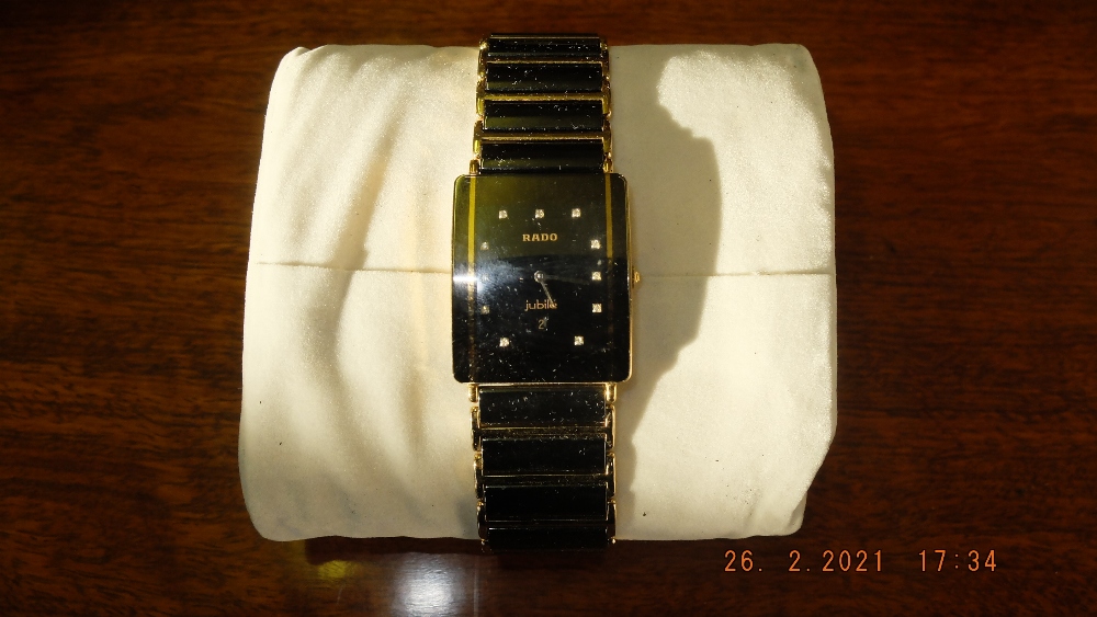 A Rado Integral Hi-tech ceramic and stainless steel Diamond men's watch inc. - Image 4 of 7