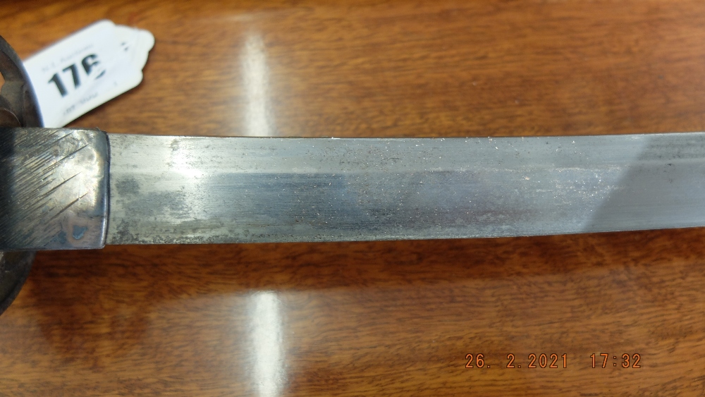 An 18th century Katana sword, - Image 14 of 18