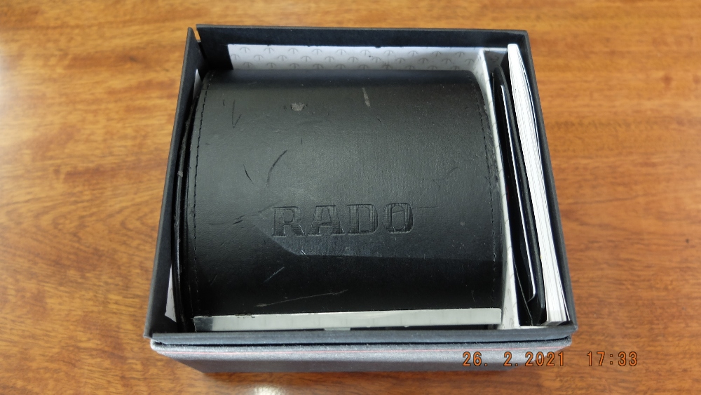 A Rado Integral Hi-tech ceramic and stainless steel Diamond men's watch inc. - Image 2 of 7