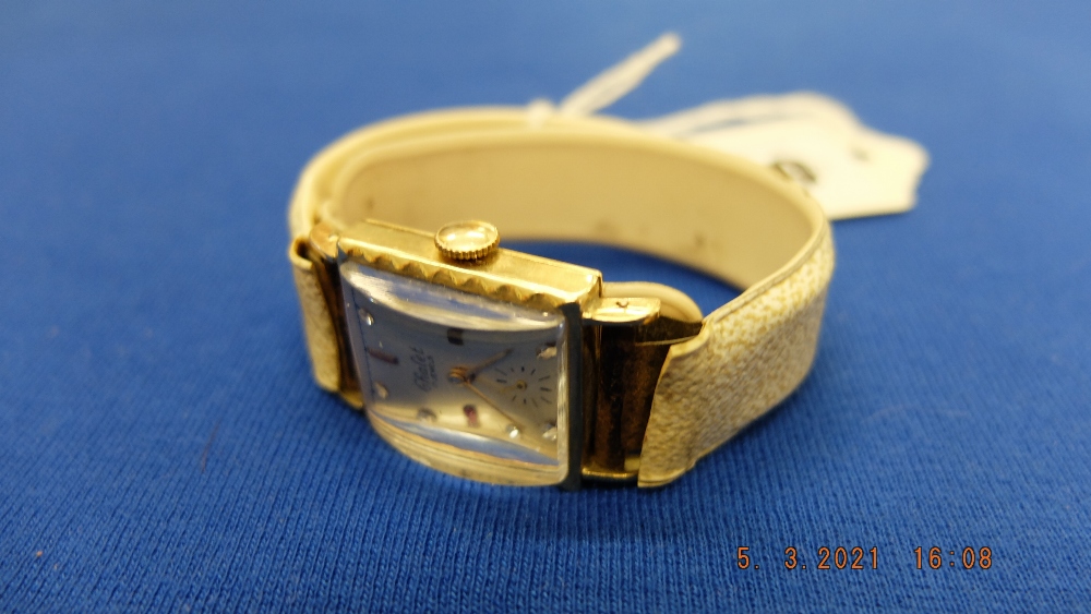 A 14ct gold 'Chalet' ladies watch