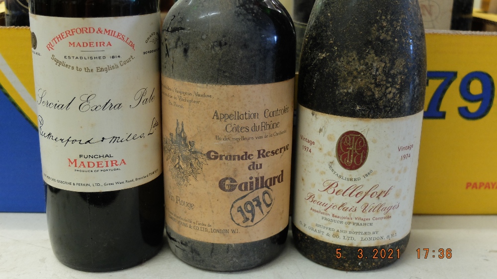 A qty of vintage wine, 1960's and 1970's etc. - Image 3 of 5