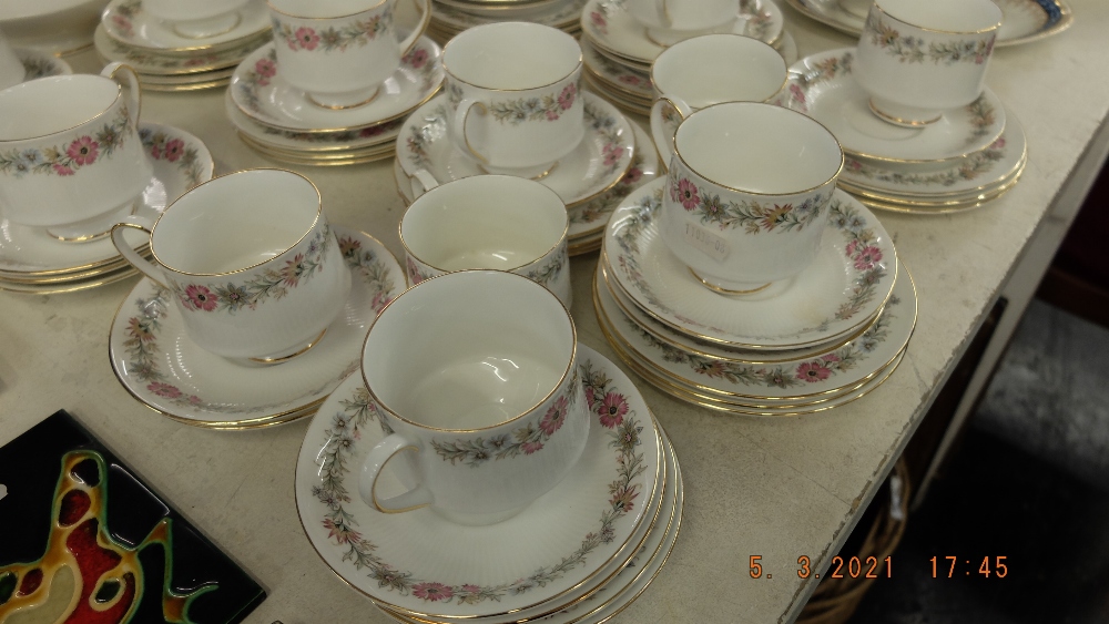 A Paragon 'Belinda' tea set, approx. - Image 4 of 4