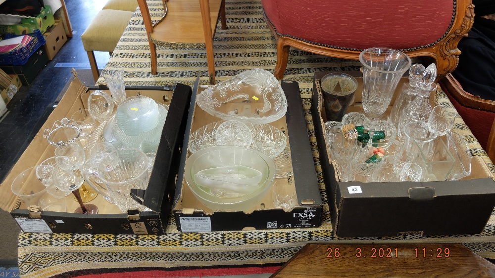 A qty of glassware,