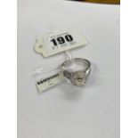 14ct White gold,