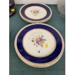 A set of six Wedgewood dinner plates