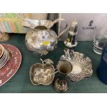 A qty of assorted Silver plate inc.