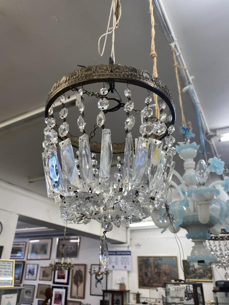 A pair of crystal chandeliers and two matching wall lights - Image 4 of 6