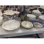 A Victorian comport, and a qty of assorted gilt and hand painted plates,