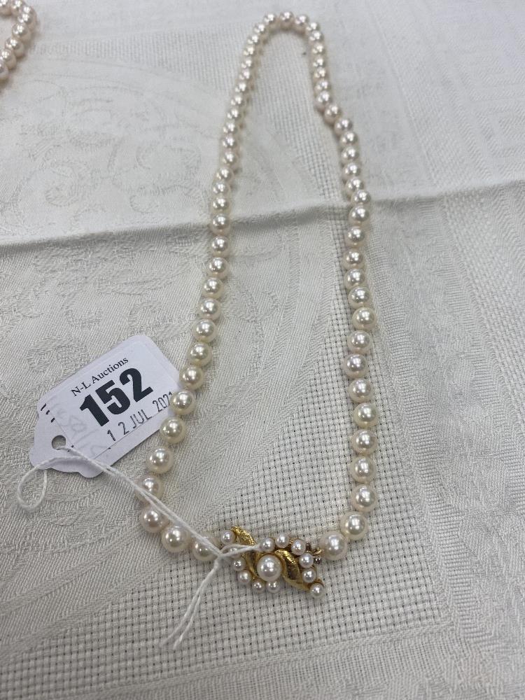 Pearl necklace set with 14ct Gold clasp,