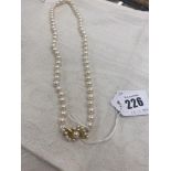 Pearl necklace set with 14ct Gold clasp,