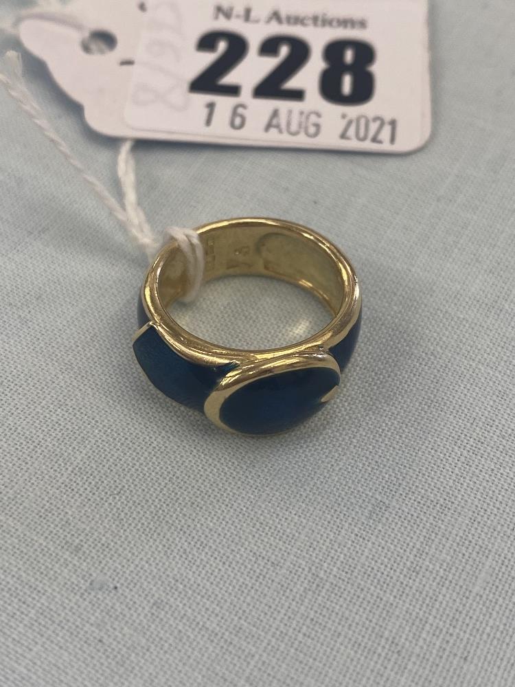 An 18ct Gold and enamel Kajinski ring, - Image 2 of 2