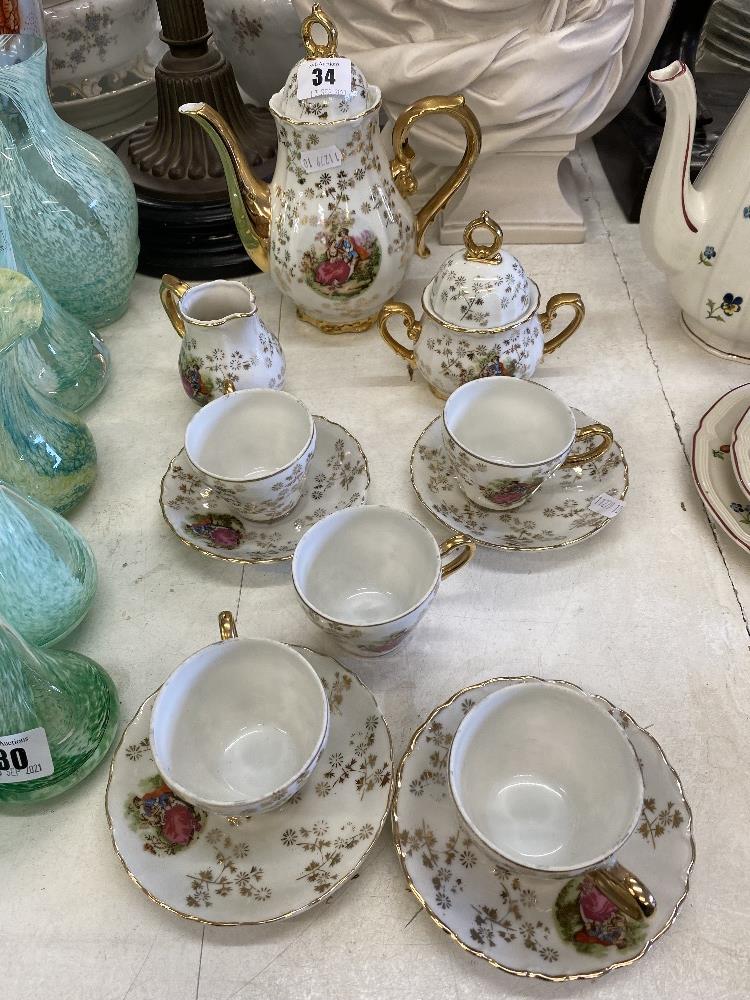 A decorative tea set