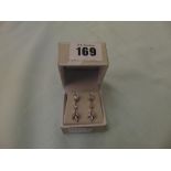 18ct White gold diamond earrings, 0.