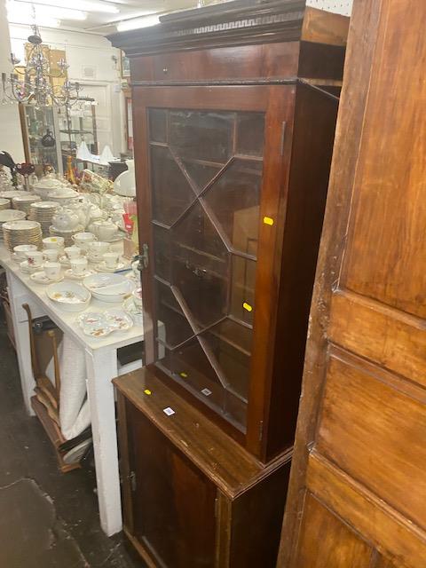 A mahogany bookcase on a cupboard base - Image 2 of 4