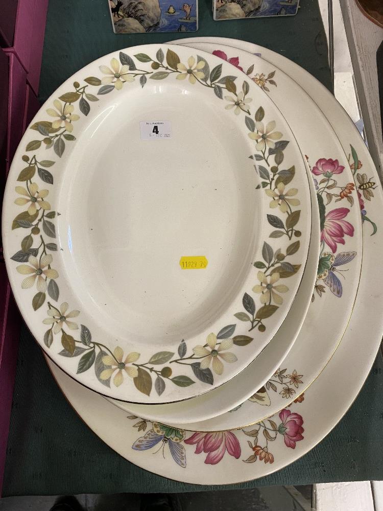 A qty of Wedgewood platters