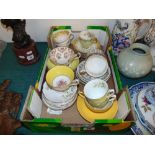 A small qty of mixed china