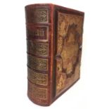 LIBRI DI PREGIO Familie-Bibel, ed. di N. Juul & Co. Chicago, s.d., 1137 pp., 31 x 25 cm In tedesco.