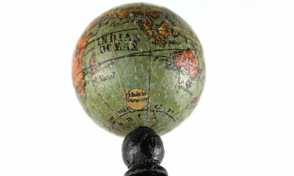 Globes & Astronomy - - - Image 2 of 4