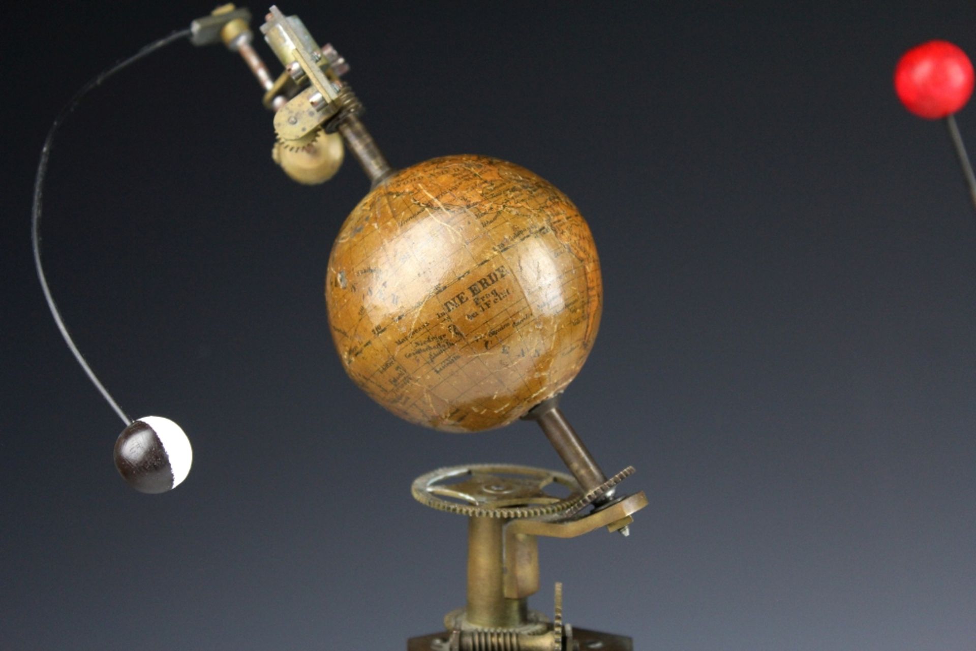 Globes & Astronomy - - - Bild 2 aus 4