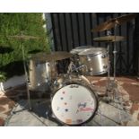 GEOFFREY BRITTON'S DRUM KIT AS USED ON WINGS - ONE HAND CLAPPING / VENUS AND MARS AND MORE