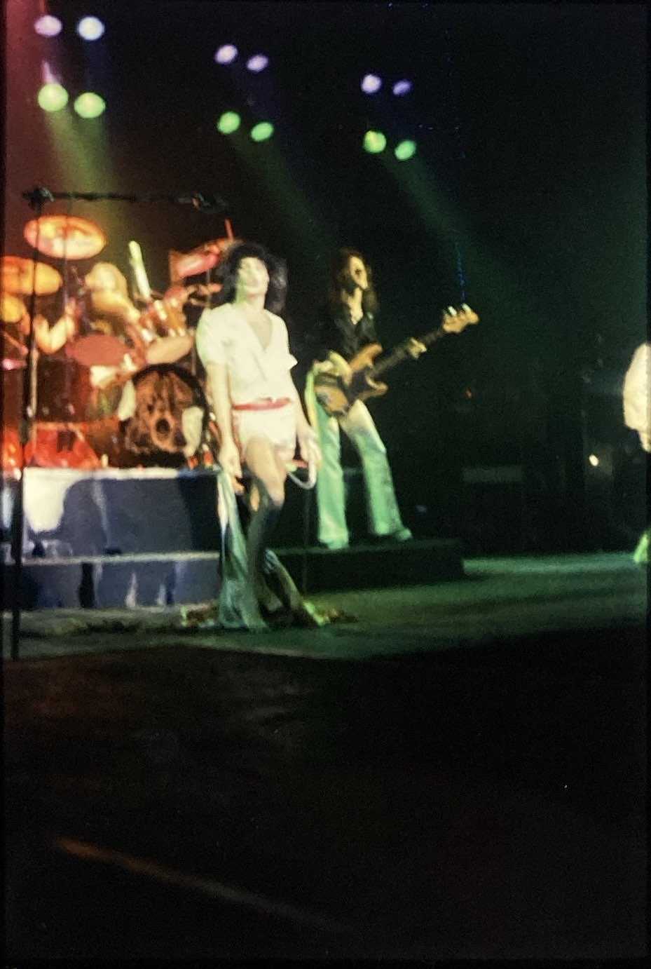 QUEEN 1970S CONCERT PHOTOS - TRANSPARENCIES. - Image 4 of 9