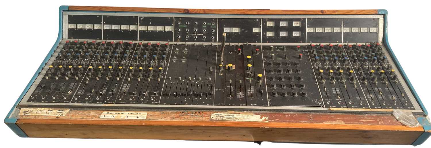 Vintage 20 Channel Mixing Desk - 33