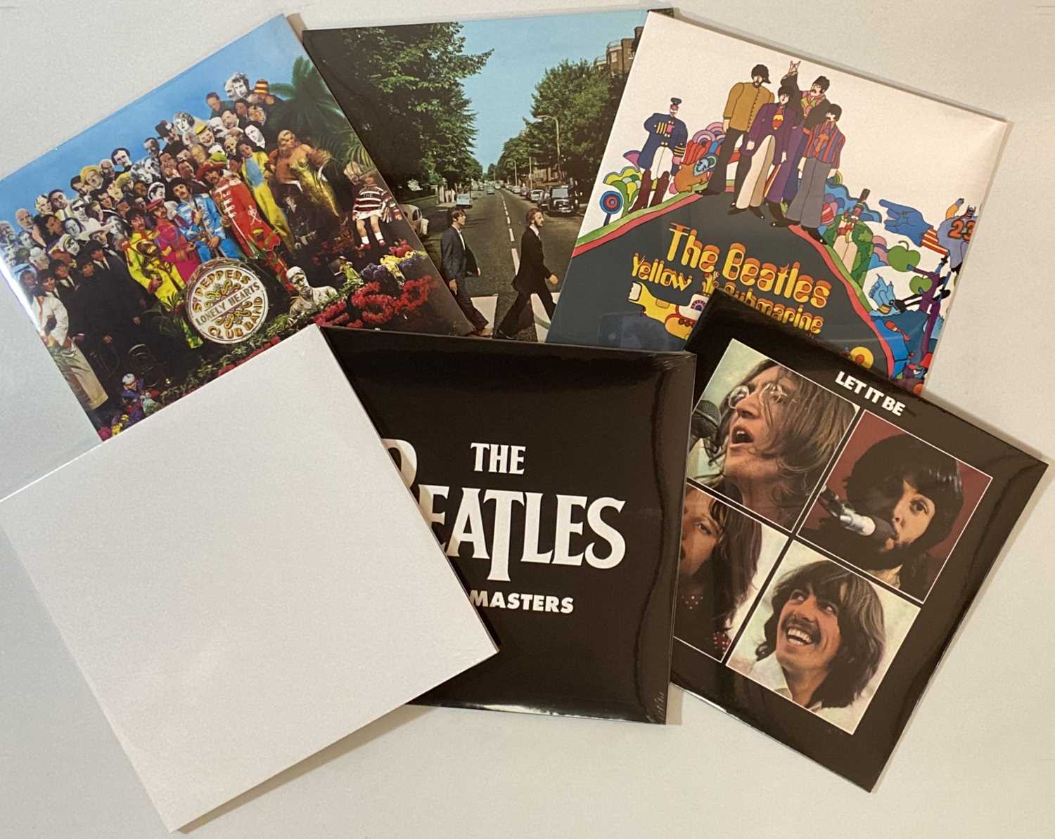 THE BEATLES - THE BEATLES LP BOX SET (14 ALBUM 'ORIGINAL STUDIO RECORDINGS' - 5099963380910) - Image 5 of 5