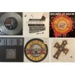 GUNS N ROSES - 12"/ 7" PICTURE/ SHAPED/ COLOURED