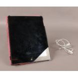 Apple ipad 2. 16GB (with case & charger cable) Working and unlocked
