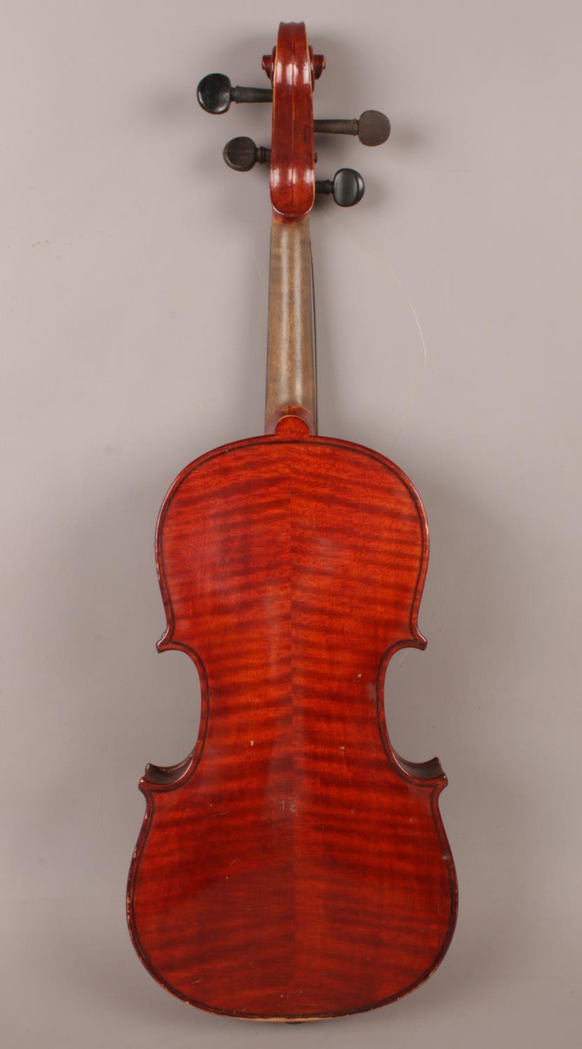 A French 19th century 'The Maidstone' Violin, bearing the retail label of John G. Murdoch & Co, - Image 4 of 7